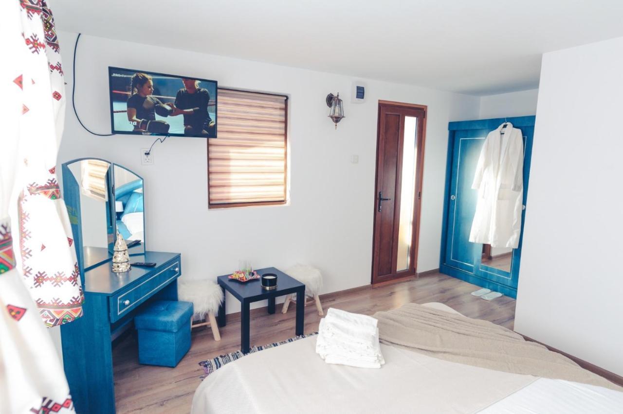 Rebecca Land Hotel Corbi Екстериор снимка