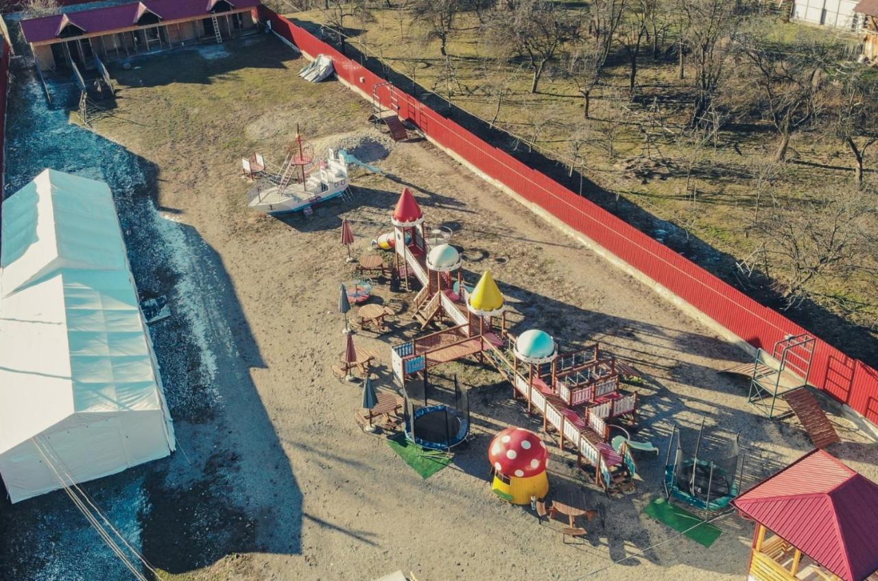 Rebecca Land Hotel Corbi Екстериор снимка